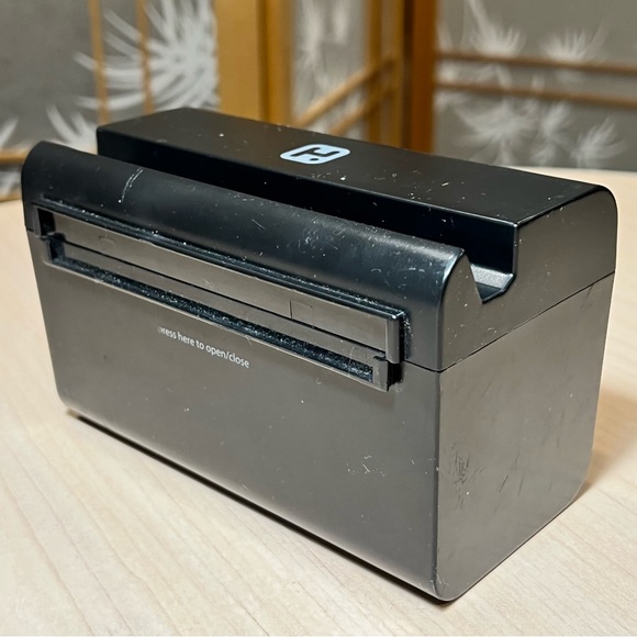 iHome IK8 Rechargeable Portable Speakers with Travel Case for Kindle Fire - Picture 4 of 14